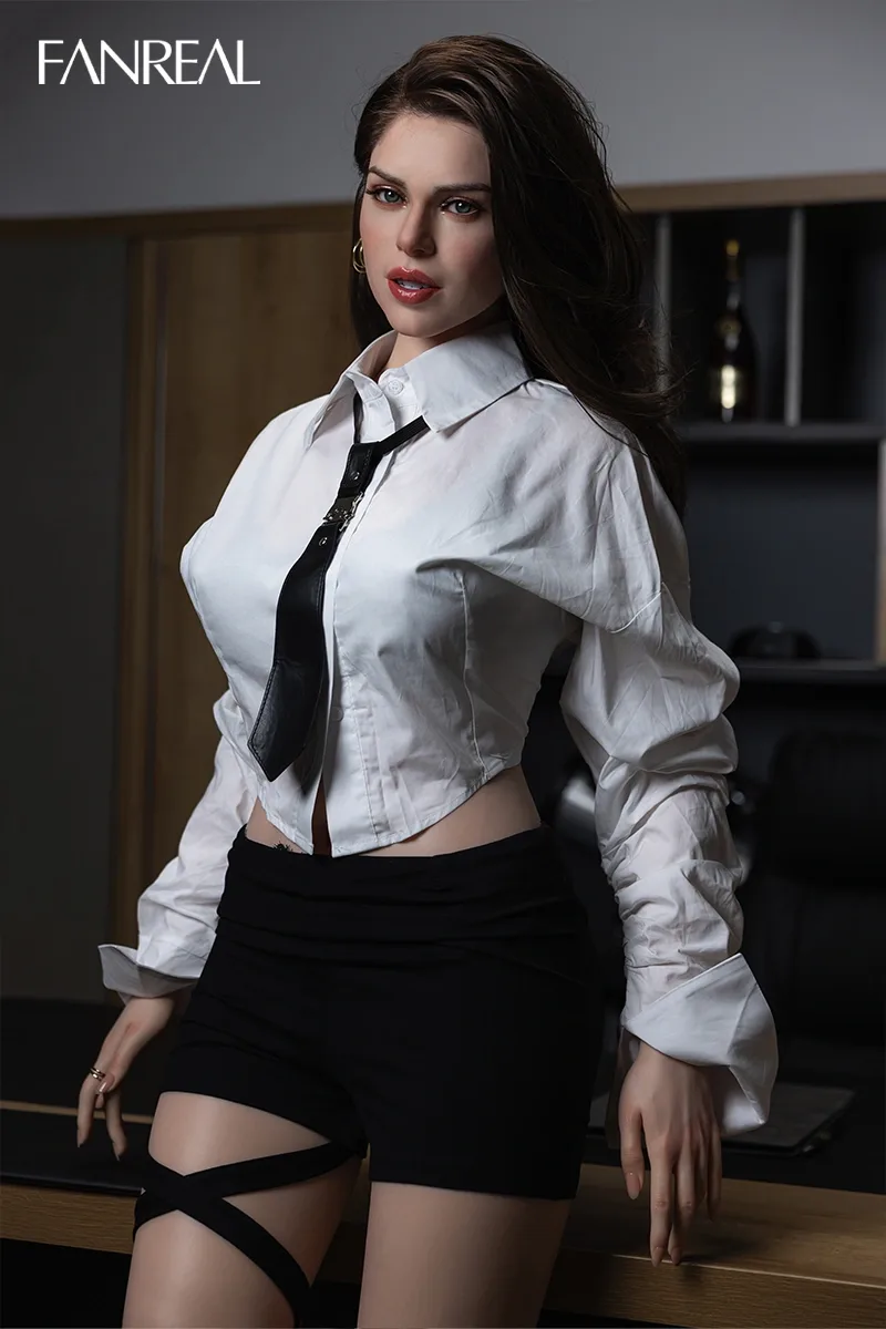 Fanreal Gina BOSS