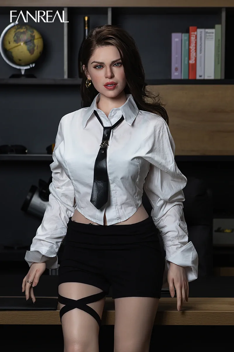 Fanreal Gina BOSS