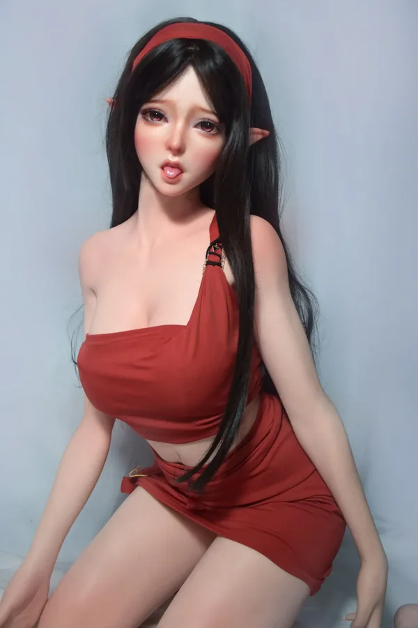 Elsa Babe Sakuma Hanasaki