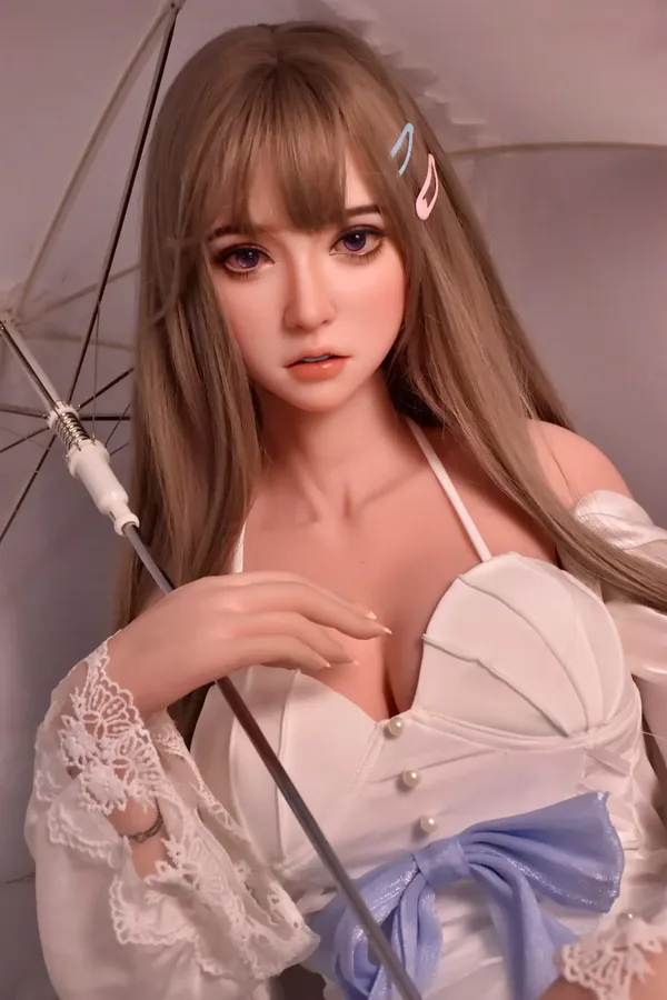 Elsa Babe Ayanokouji Akane