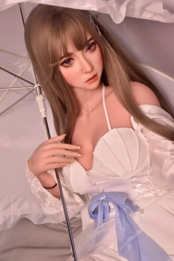 Elsa Babe Ayanokouji Akane