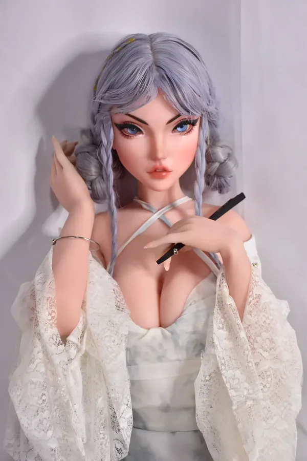 Elsa Babe Aikawa Iori