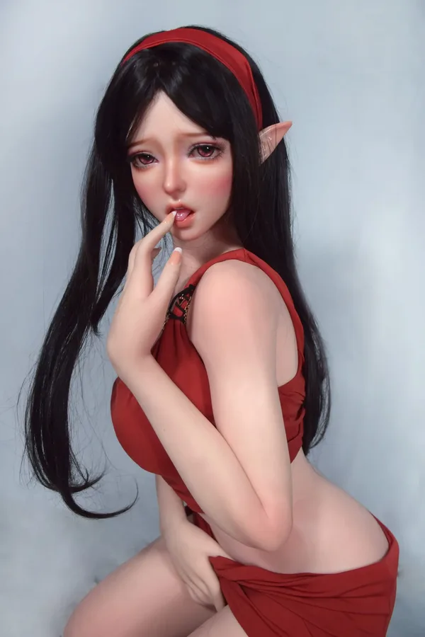 Elsa Babe Sakuma Hanasaki