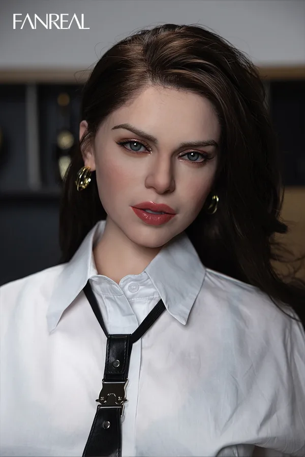 Fanreal Gina BOSS