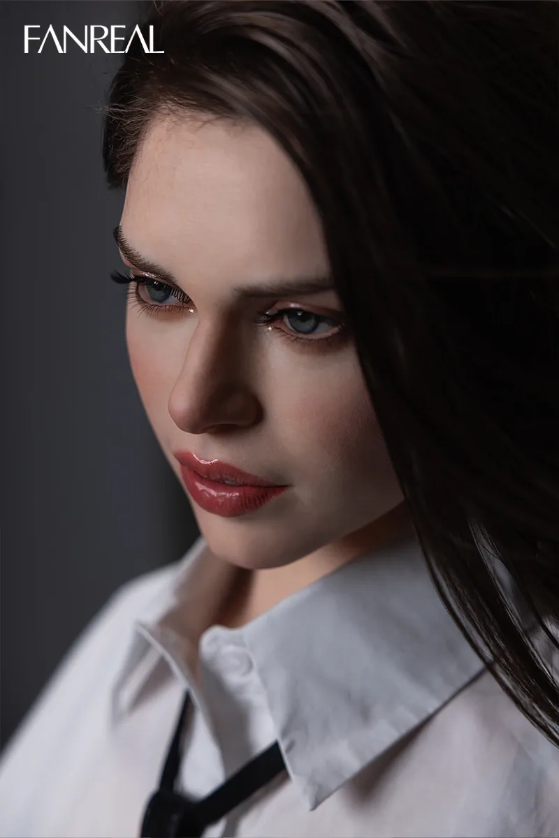 Fanreal Gina BOSS