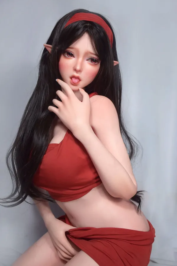 Elsa Babe Sakuma Hanasaki