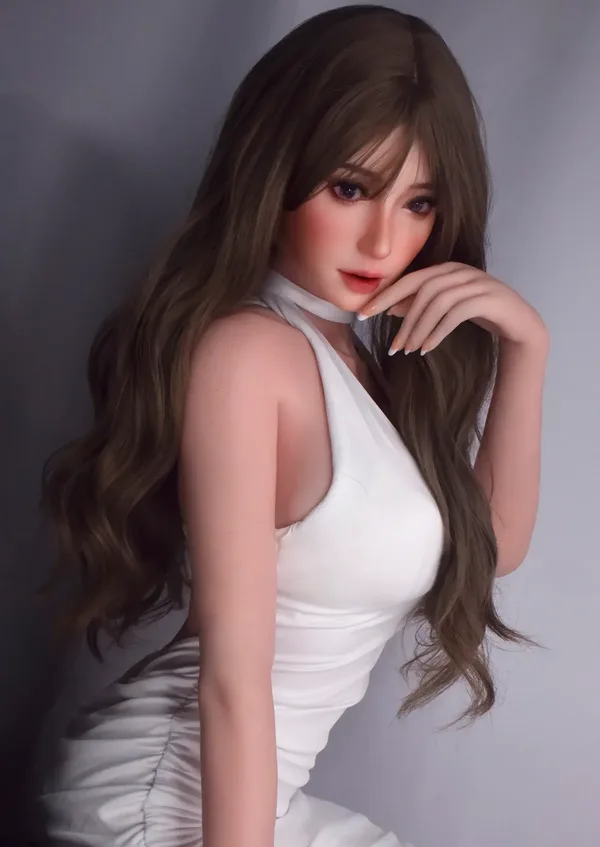 Elsa Babe Amami Tomoko